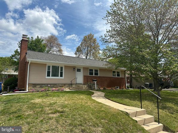 1806 Rollins Dr