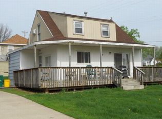 1215 White St, Jackson, MN 56143