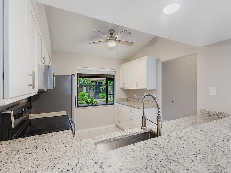 11861 Caraway Ln #116 — Photo 15