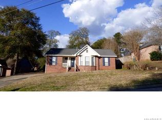 242 Primrose Dr, Prattville, AL 36067