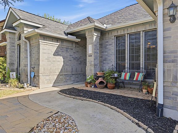 3rd image of 9005 Brimstone Ln