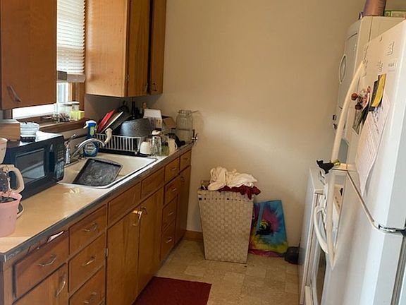 3rd image of 1406-1408 W Ash St #1406-ASH
