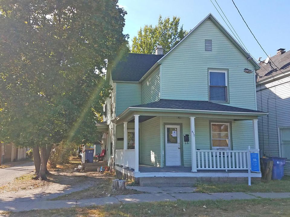 1st image of 417 Fremont Ave NW