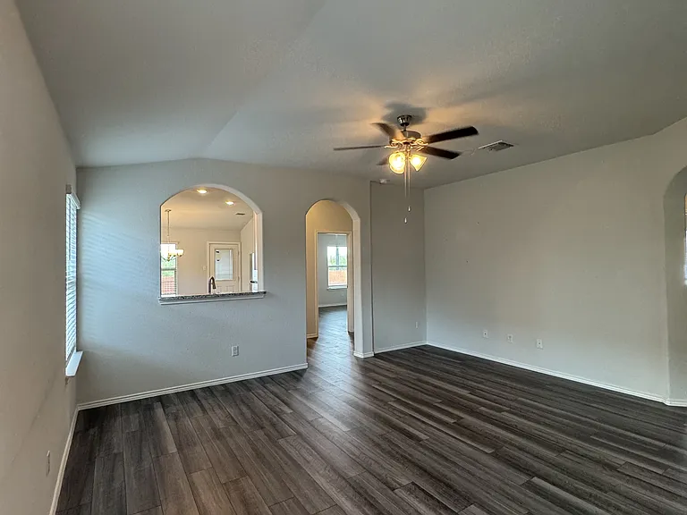 806 Stone Valley Rd — Photo 5