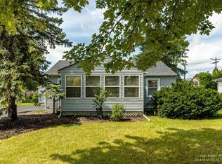 3064 Rosedale St, Ann Arbor, MI 48108