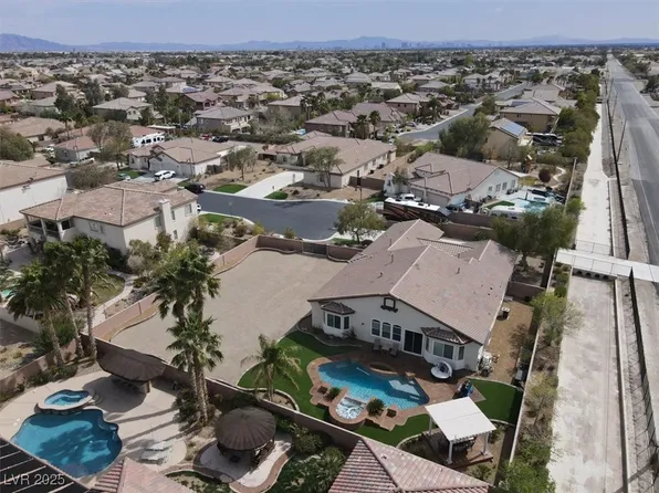 6392 Ebony Legends Ave, Las Vegas, NV 89131