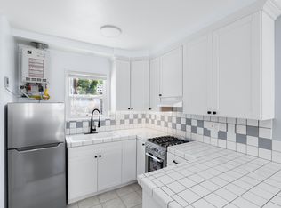 3915 Crest Dr, Manhattan Beach, CA 90266