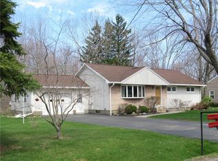 3928 Adelaide Dr, Erie, PA 16510