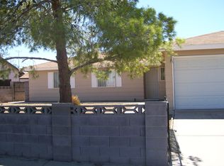 402 Forest St, Henderson, NV 89015