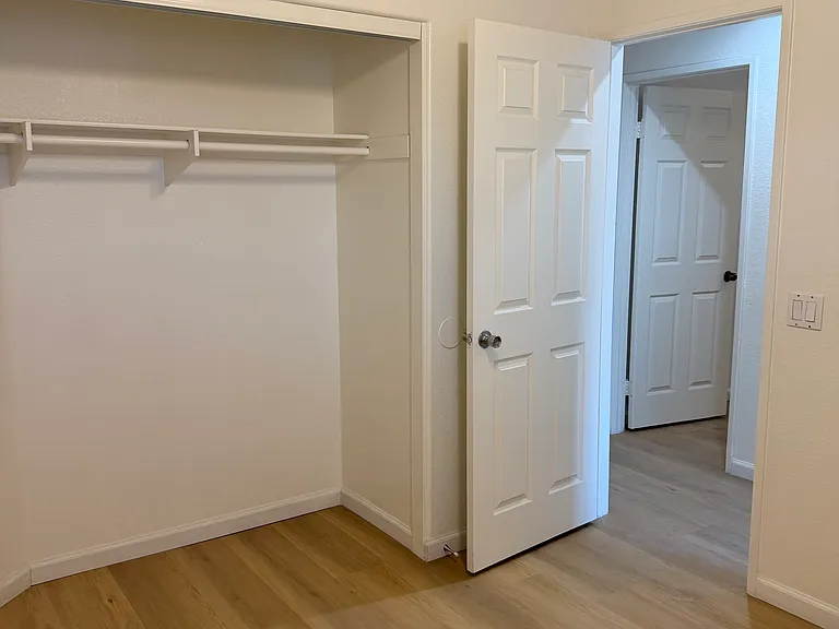 3206 W Fruitvale Ave — Photo 7