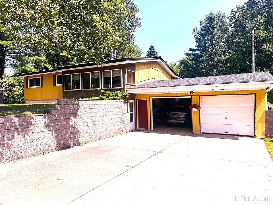 1st image of 230 Yelle Rd
