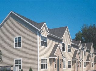 447 Mason St, Milton, WV 25541