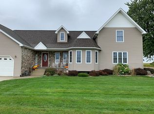 5676 E Saint Charles Rd, Ithaca, MI 48847