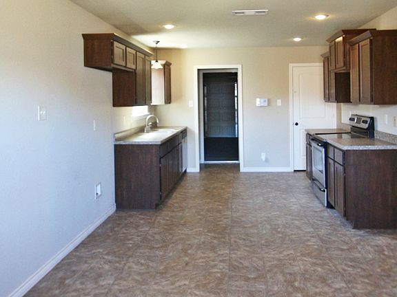 5th image of 2609 Tara Dr