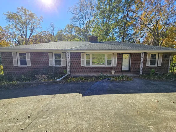 609 Memorial Drive Ext, Greer, SC 29651