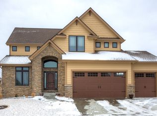 1610 Hannah Ln, Waukee, IA 50263