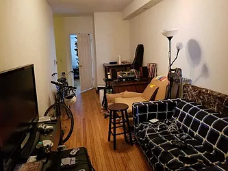 Rented by Empire Deeds LLC 