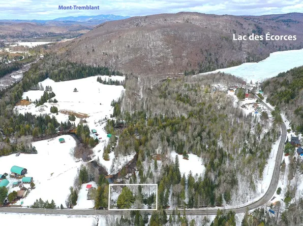 143 Chemin, Barkmere, QC J0T 1A0