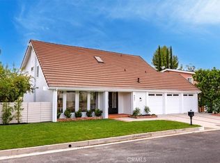 4401 Cezanne Ave, Woodland Hills, CA 91364