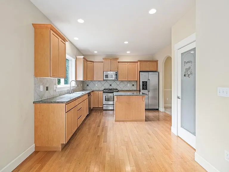 22709 44th Dr SE — Photo 7