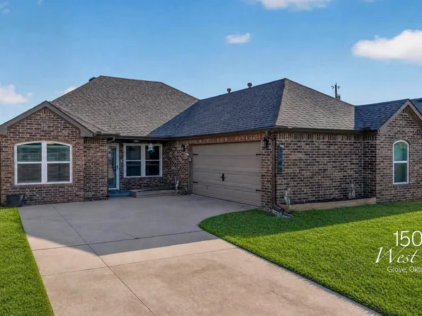 1506 W 11th St, Grove, OK 74344