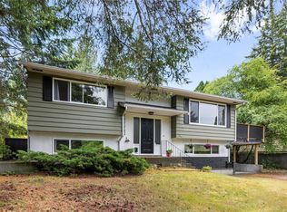 3211 Uplands Dr, Nanaimo, BC V9T 2T2