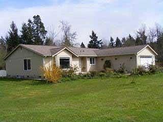 1st image of 7722 Woods Estate Ln NE