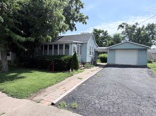 611 Johnson St, Minonk, IL 61760