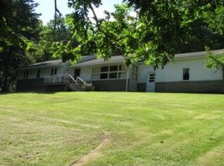 4136 University Ct, Vestal, NY 13850