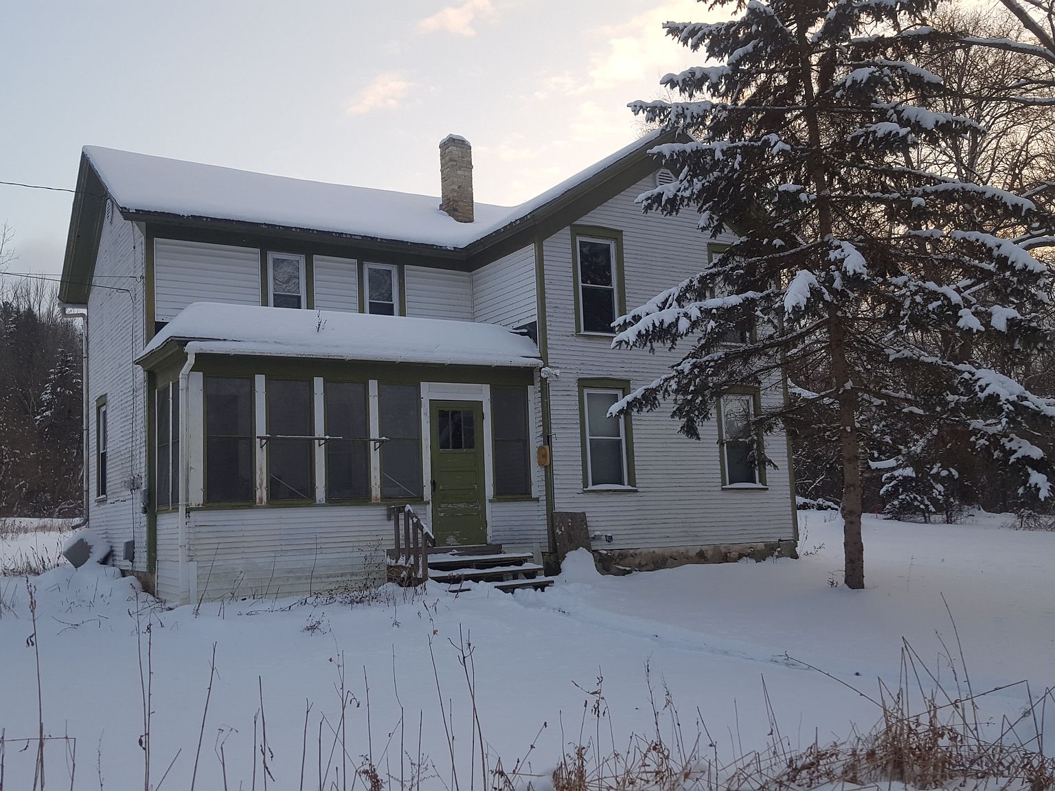 104 Walnut St, Glenbeulah, WI 53023 Zillow