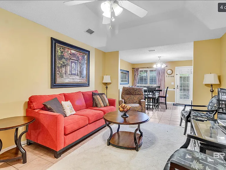 7613 Avery Ln — Photo 13