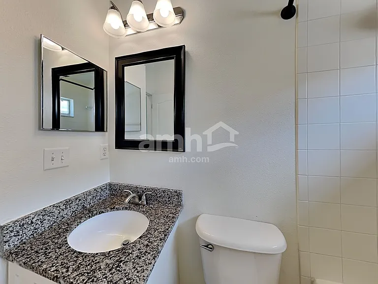 8326 Canterbury Lake Blvd — Photo 16