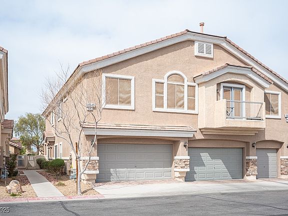 2nd image of 10643 Petricola St Unit 103