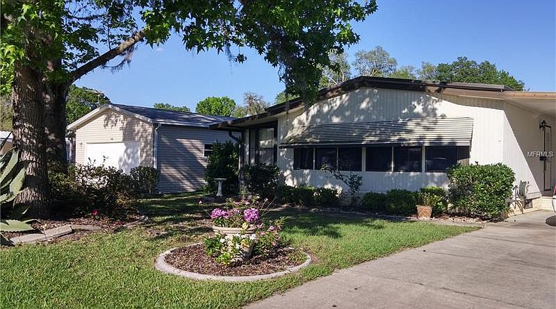 1st image of 106 Pine Pl