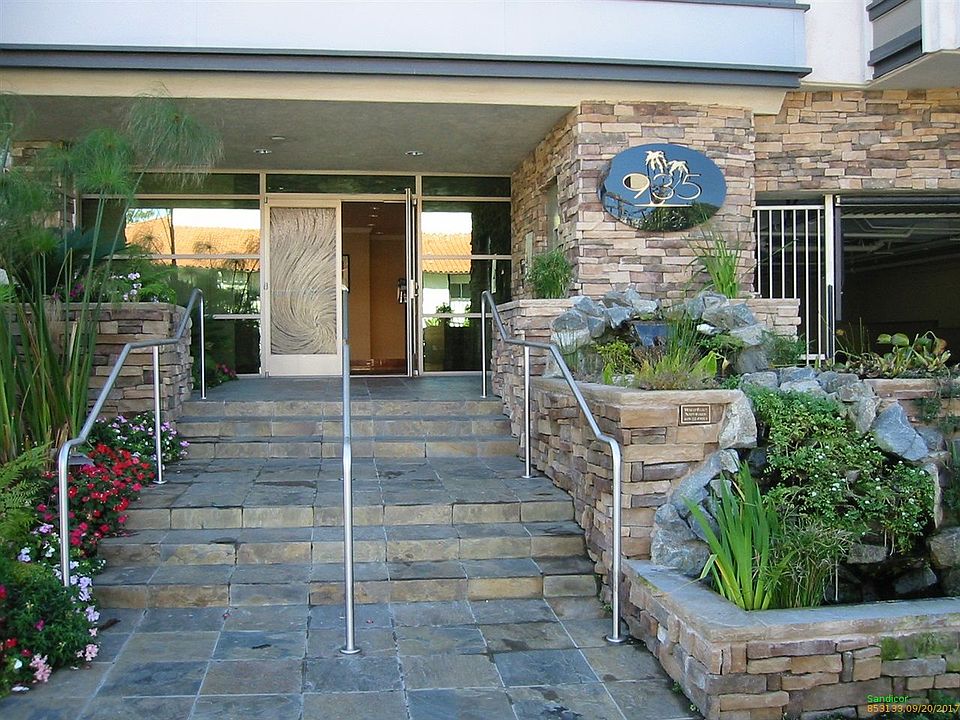 1st image of 935 Genter St Unit 310