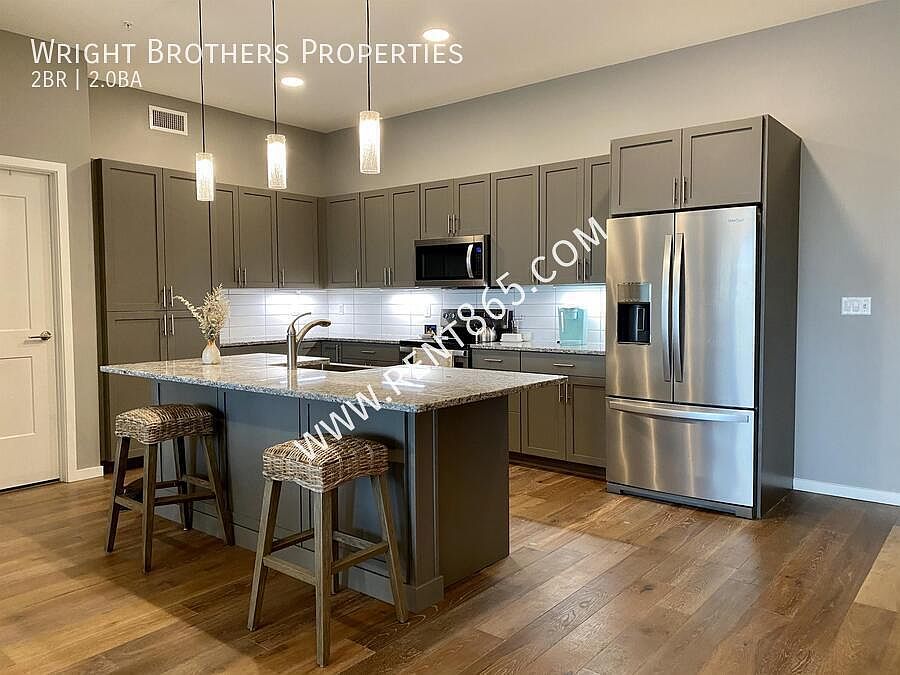 1st image of 333 W Depot Ave #401