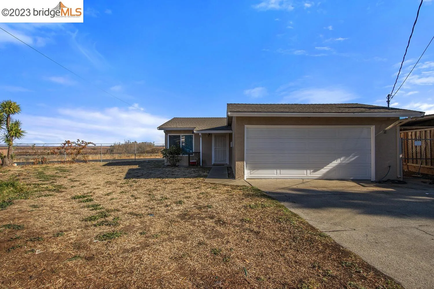 2 Island View Dr photo 1