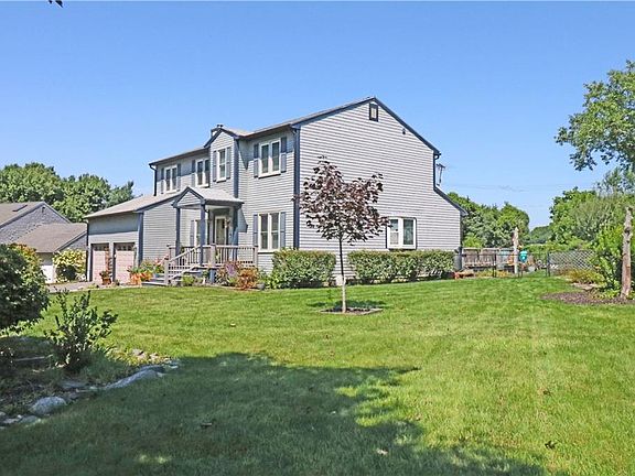 3rd image of 162 Atlantic Dr