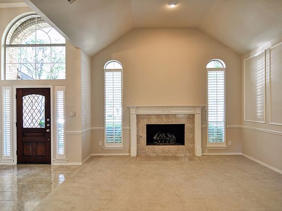 3rd image of 1408 Auburn Pl