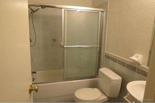 4th image of 25019 Peachland Ave Unit 134