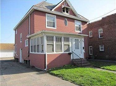 1st image of 1125 W 26th St
