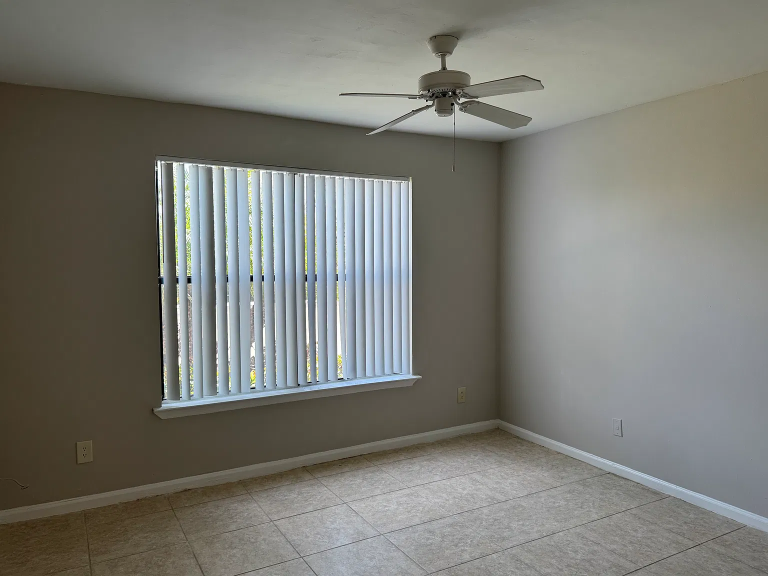 3 bed, 1369 sqft, $1,500 — Photo 3