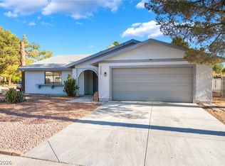 2220 Marlboro Dr, Henderson, NV 89014