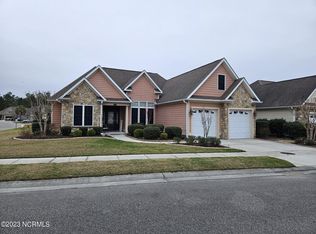 2016 Springstone Dr, Leland, NC 28451