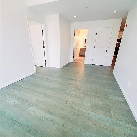 36 Atlantic St — Photo 9