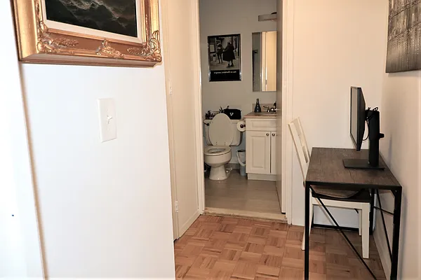 Rented by Newell and Assoc. | media 17