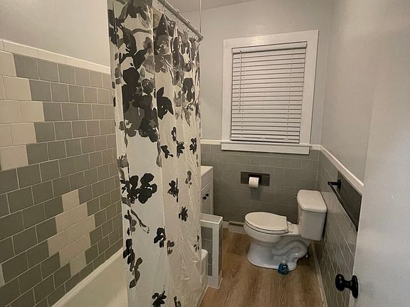 3rd image of 91 Russell Ave #1