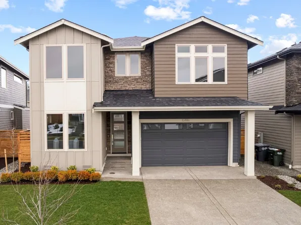 15410 207th Ave E, Bonney Lake, WA 98391