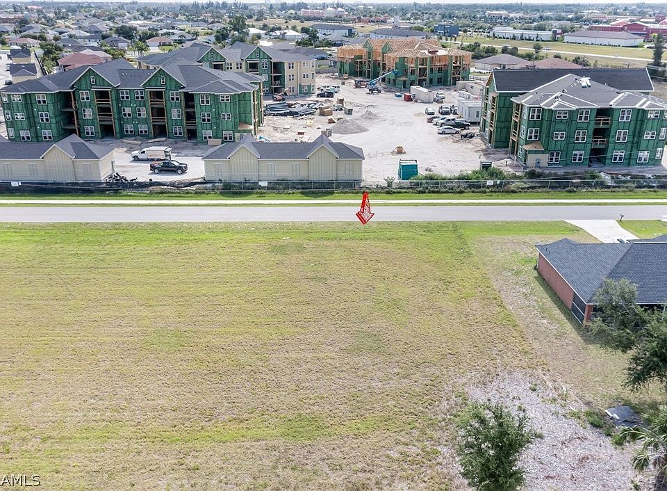 1st image of 418 SW 15th Pl