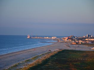 801 E Beach Dr UNIT TW1408, Galveston, TX 77550